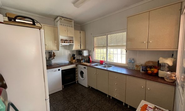 Resale - Villa - Guardamar del Segura - Valencian Community