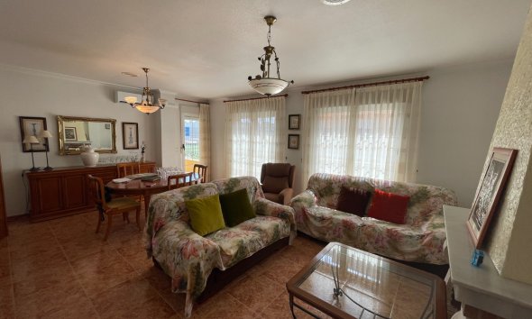 Resale - Terraced house / Townhouse - Formentera del Segura - Formentera de Segura