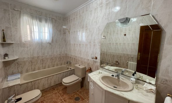 Resale - Terraced house / Townhouse - Formentera del Segura - Formentera de Segura