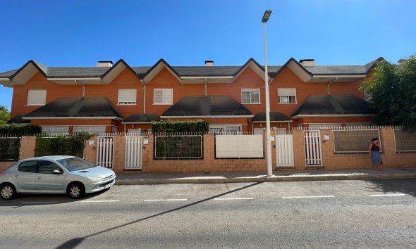 Reventa - Adosado - Elche - Center