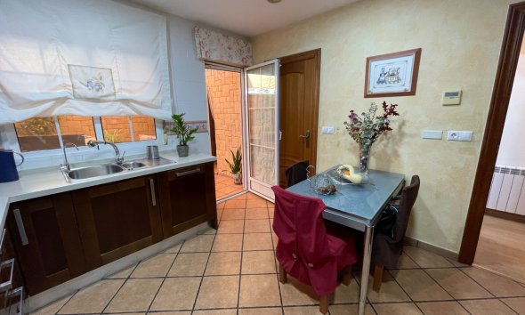 Reventa - Adosado - Elche - Center