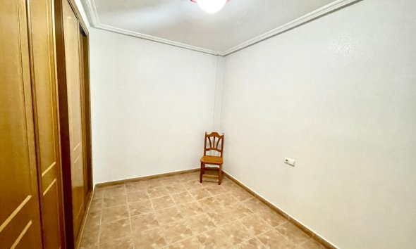 Rynek Wtórny - Willa - Almoradí - Almoradi