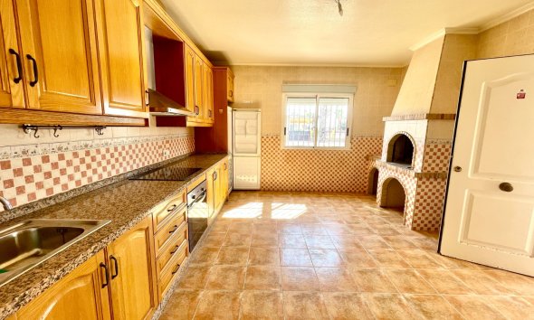 Reventa - Villa - Catral