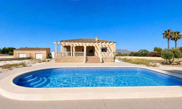 Reventa - Villa - Catral
