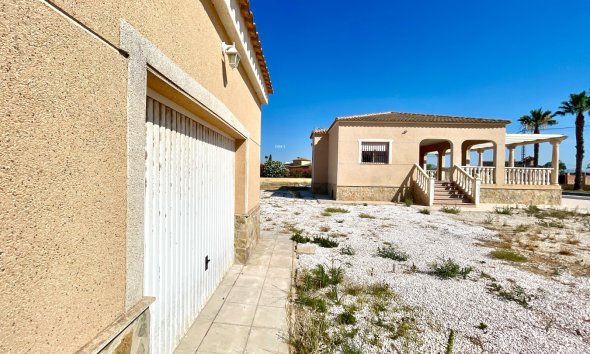 Reventa - Villa - Catral