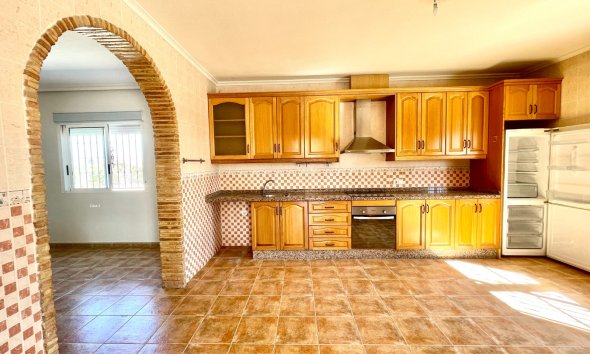 Reventa - Villa - Catral