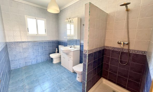 Reventa - Villa - Catral