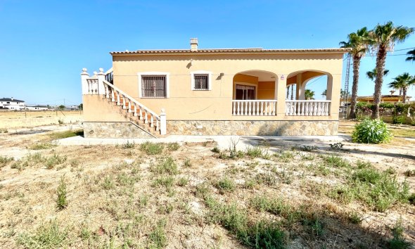 Reventa - Villa - Catral