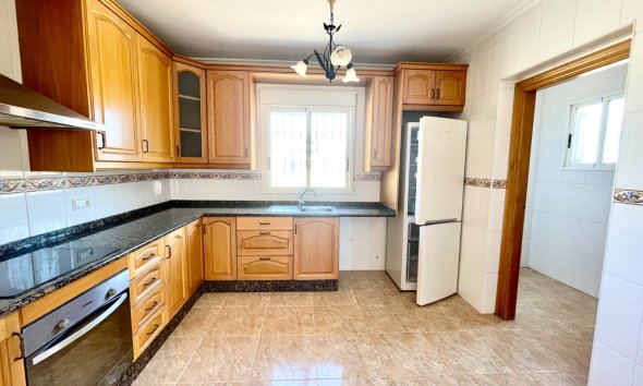 Reventa - Villa - Catral