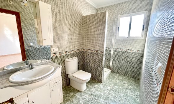 Reventa - Villa - Catral