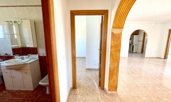 Reventa - Villa - Catral