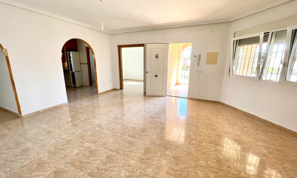 Reventa - Villa - Catral
