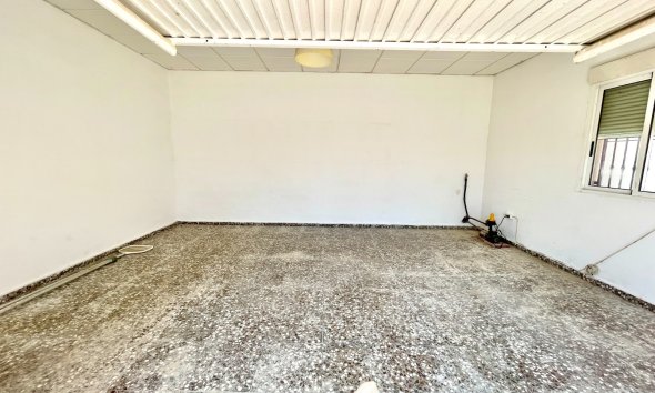 Reventa - Villa - Catral