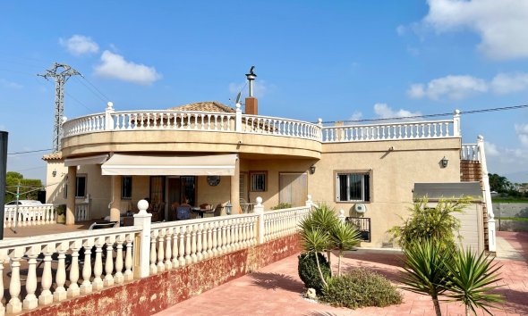 Reventa - Villa - Catral