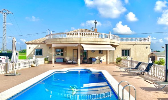 Reventa - Villa - Catral