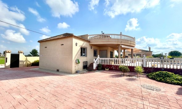 Reventa - Villa - Catral