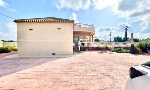 Reventa - Villa - Catral
