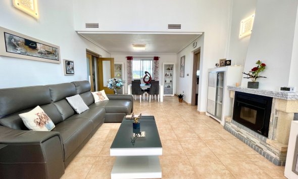 Reventa - Villa - Catral