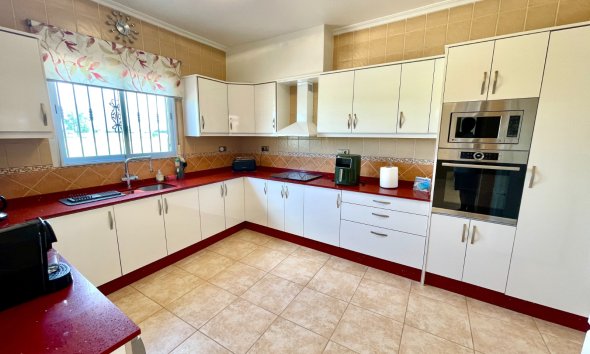 Reventa - Villa - Catral