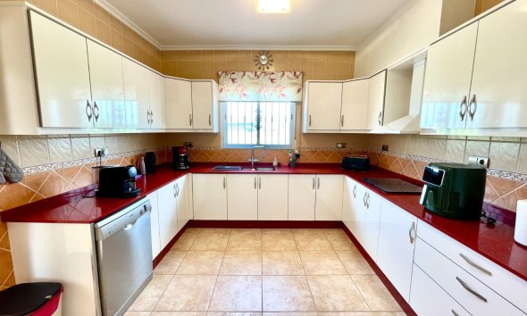 Reventa - Villa - Catral