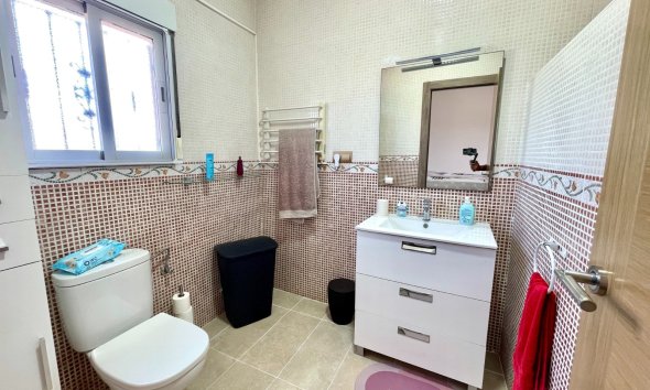 Reventa - Villa - Catral