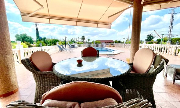 Reventa - Villa - Catral