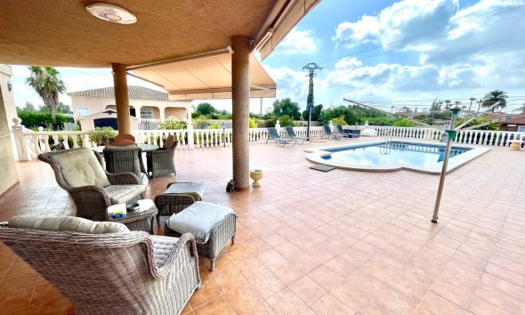 Reventa - Villa - Catral