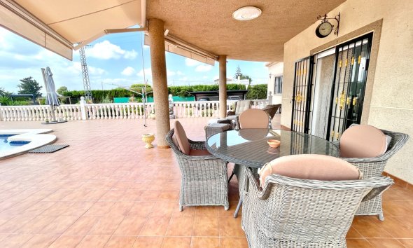 Reventa - Villa - Catral