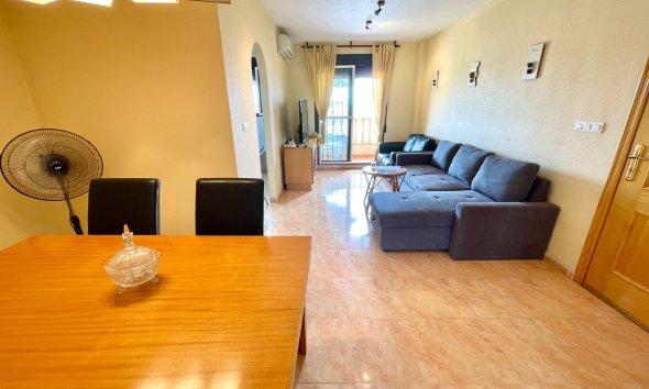Resale - Apartment - Daya Nueva