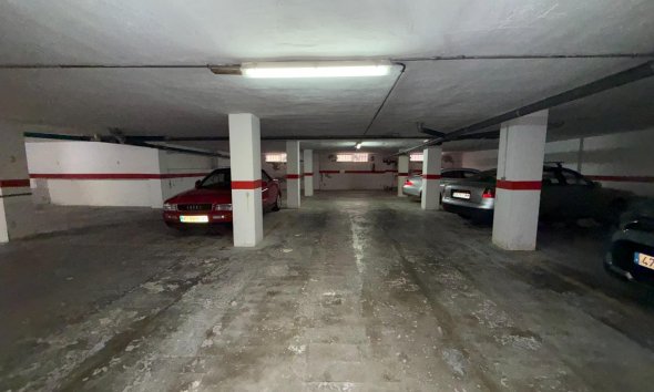 Resale - Parking - Torrevieja - Playa del Cura