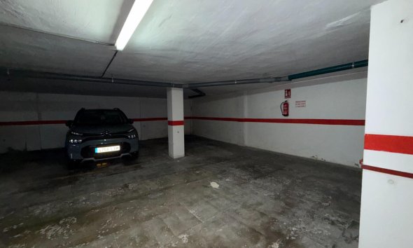 Resale - Parking - Torrevieja - Playa del Cura