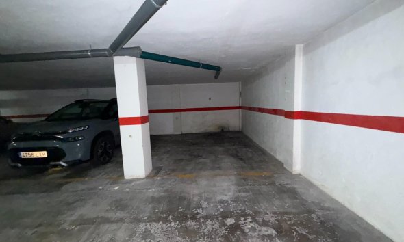 Resale - Parking - Torrevieja - Playa del Cura