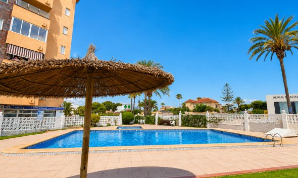 Reventa - Apartamento - Orihuela Costa - La Zenia