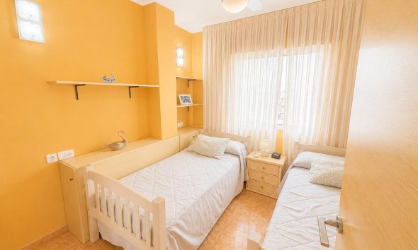 Rynek Wtórny - Apartament - Torrevieja - Estacion de autobuses