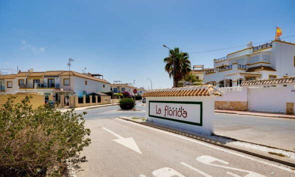 Rynek Wtórny - Dom szeregowy - Orihuela Costa - Playa Flamenca