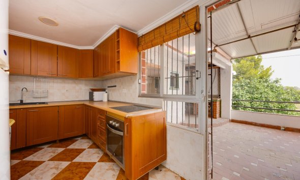 Resale - Terraced house / Townhouse - Orihuela Costa - Montezenia