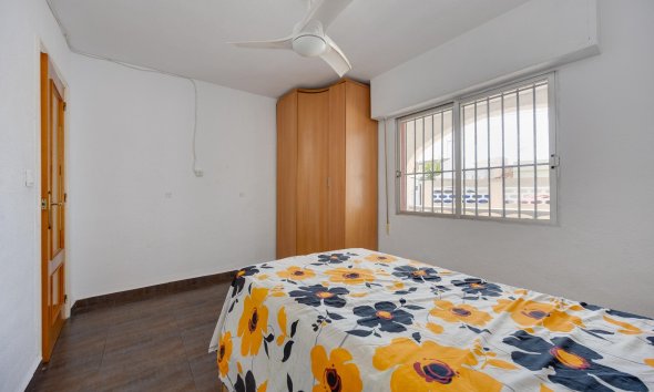 Resale - Terraced house / Townhouse - Orihuela Costa - Montezenia
