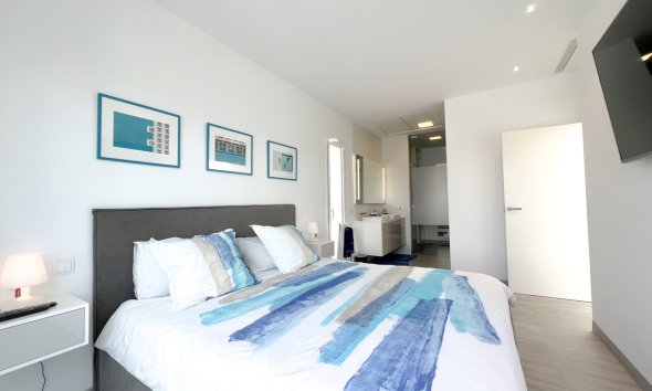 Resale - Villa - Orihuela Costa - Las Colinas Golf