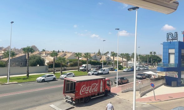 Resale - Bungalow - Torrevieja - Aguas Nuevas