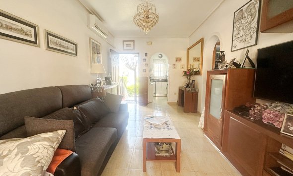 Resale - Bungalow - Torrevieja - Aguas Nuevas
