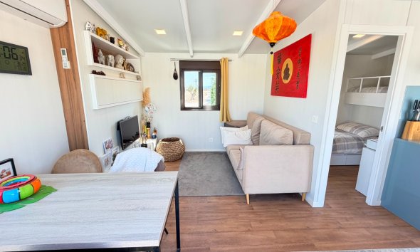 Reventa - Villa / Casa - Pinoso