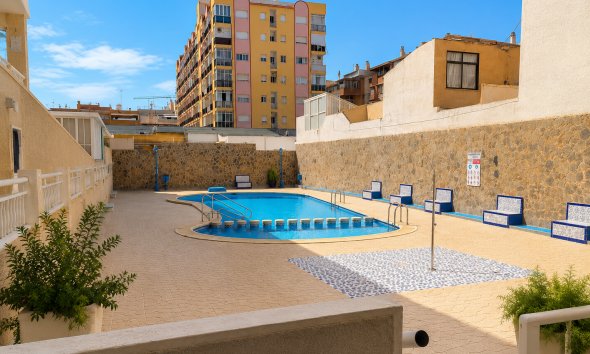 Resale - Apartment - Torrevieja