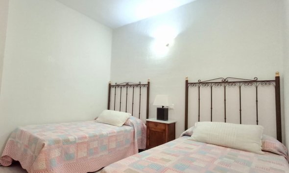 Resale - Apartment - Torrevieja - Playa de los Locos