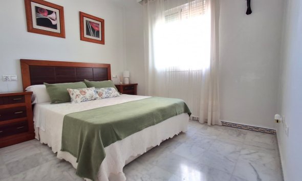 Resale - Apartment - Torrevieja - Playa de los Locos