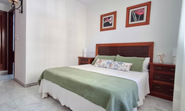 Resale - Apartment - Torrevieja - Playa de los Locos