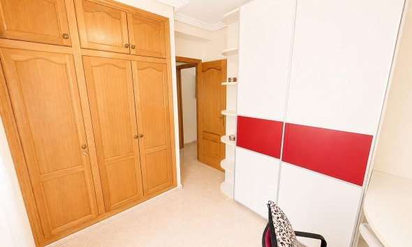 Resale - Apartment - Torrevieja - Playa del Cura