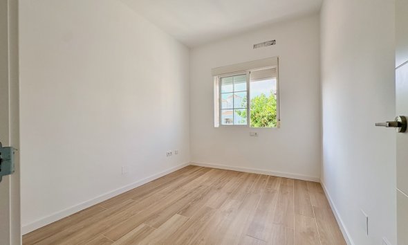 Resale - Villa - Orihuela - Los Balcones
