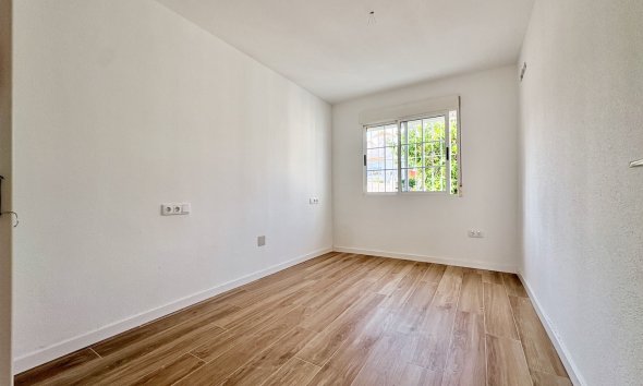 Resale - Villa - Orihuela - Los Balcones
