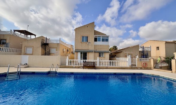 Resale - Villa - Orihuela - Los Balcones