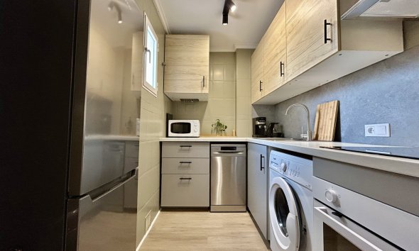 Resale - Apartament / Duplex - Torrevieja